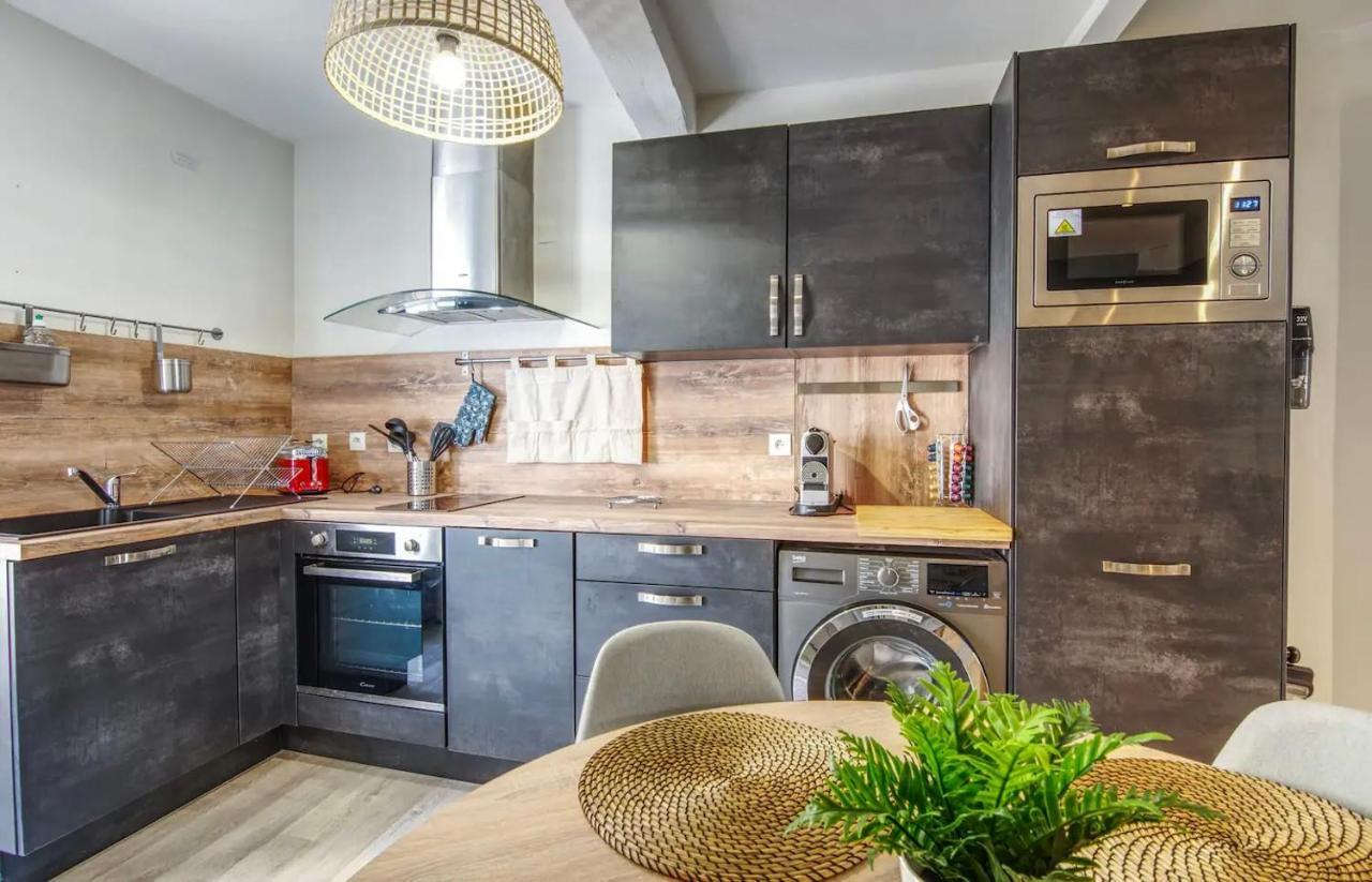 Bel Appartement Avec Terrasse Au Coeur D'Avignon Bagian luar foto